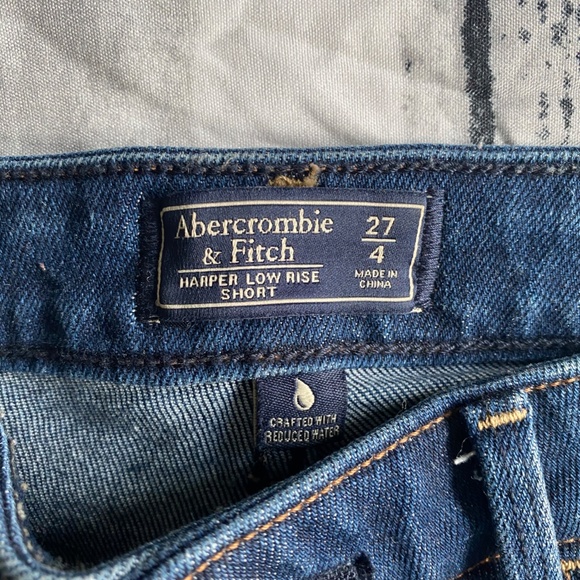 Low Rise Denim Shorts - Medium Ripped - Picture 5 of 7